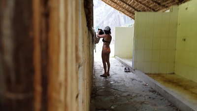 ஸ்பானிய பல்கலைக்கழக சக ஊழியர் மீது உளவு கேமரா